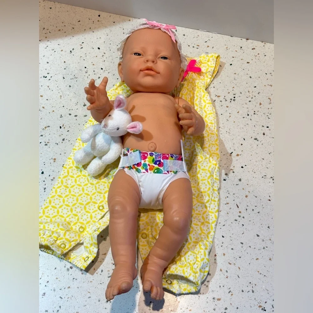 Vintage 1980s‎ BERJUSA Baby Doll Newborn Baby Girl